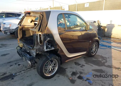 2013 Smart Fortwo Passion from USA, damaged, VIN WMEEJ3BAXDK717883